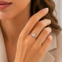 Real Gold Solitaire White Gold Engagement Ring 0016 (SIZE 8) R2332