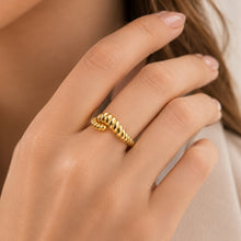Real Gold Twisted Ring 0194 (Size 6) R2847