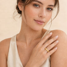 Real Gold Linked Hearts Band Ring (Size 5) 1097 R2960