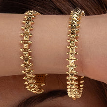 إسوارة بتصميم متشابك من الذهب الحقيقي 1212 (مقاس 22 - 23) BA1513 GZCR