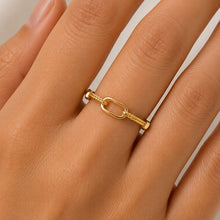 Real Gold Twisted Paper Clip Link Ring (Size 7) 7777 R2878