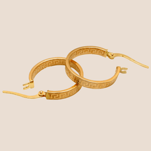 Real Gold Maze Elegant Labyrinth Hoop Round Medium Clip Earrings - Style 6321, Design E1779