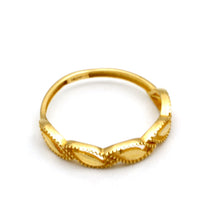 Real Gold Five Leaf Twist Ring (Size 8) 0073 R2965