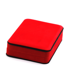  BOX1023 علبة القلادة مخملية حمراء
