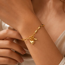 Real Gold 3D Dangler Heart Key Charms Paper Clip Link Adjustable Size Bracelet (16+3 = 19 C.M) 3968 BR1899