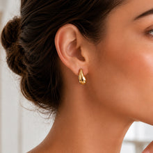 Real Gold Plain Teardrop Stud Earrings Set - Model 6898-26 E1932