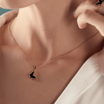 Real Gold GZVC Butterfly Black Pearl Pendant With Hollow Rolo Chain 5724 GZJVN 0115 CWP 1865